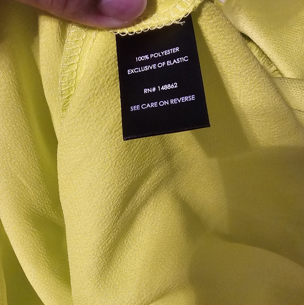 Torrid Size 2X Women's Neon Lime Green/Yellow Satin Wrap Top with Tie Back NWT - Picture 9 of 11
